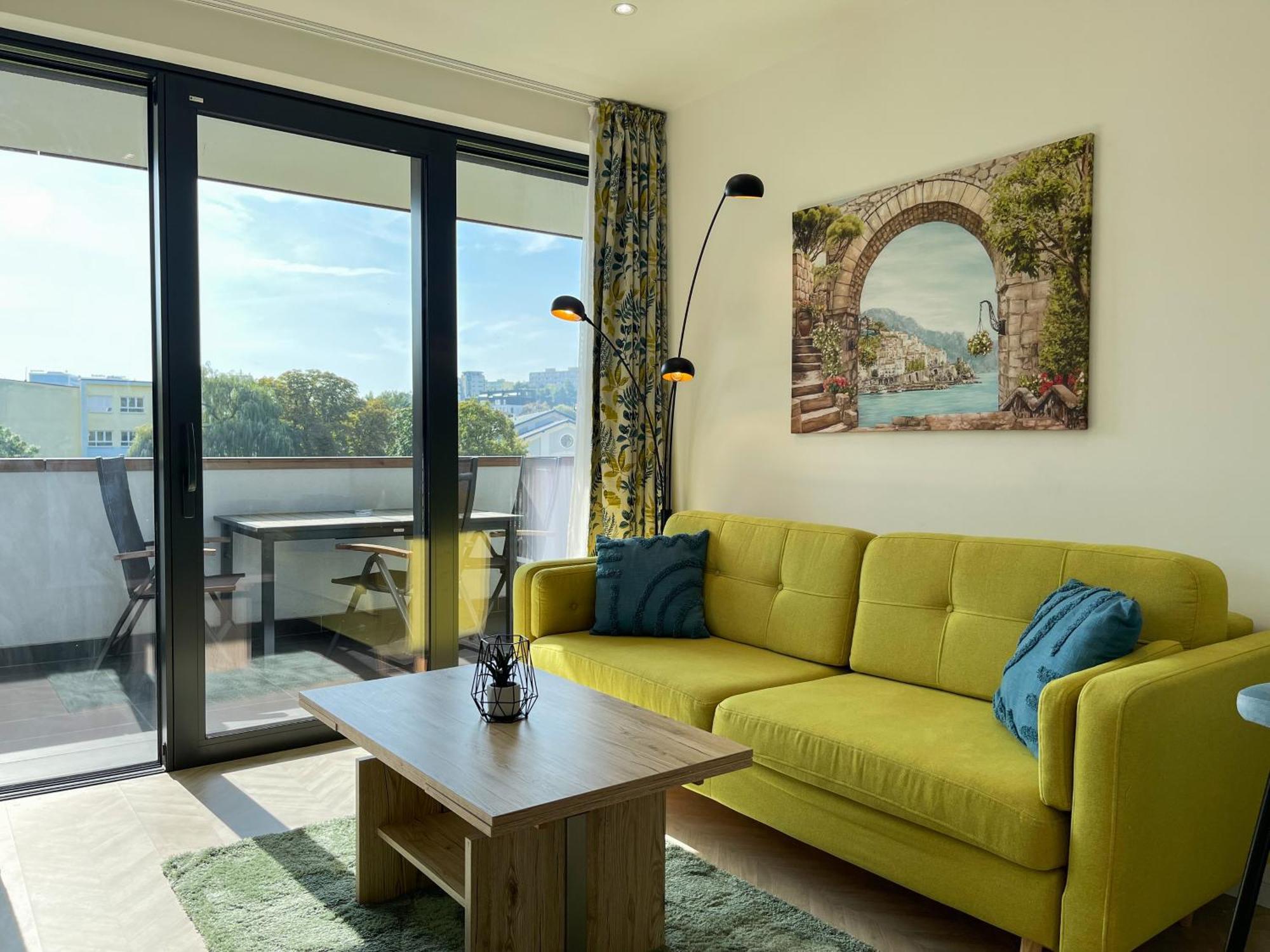 Luxury City Retreat With Terrace Kosice Ngoại thất bức ảnh